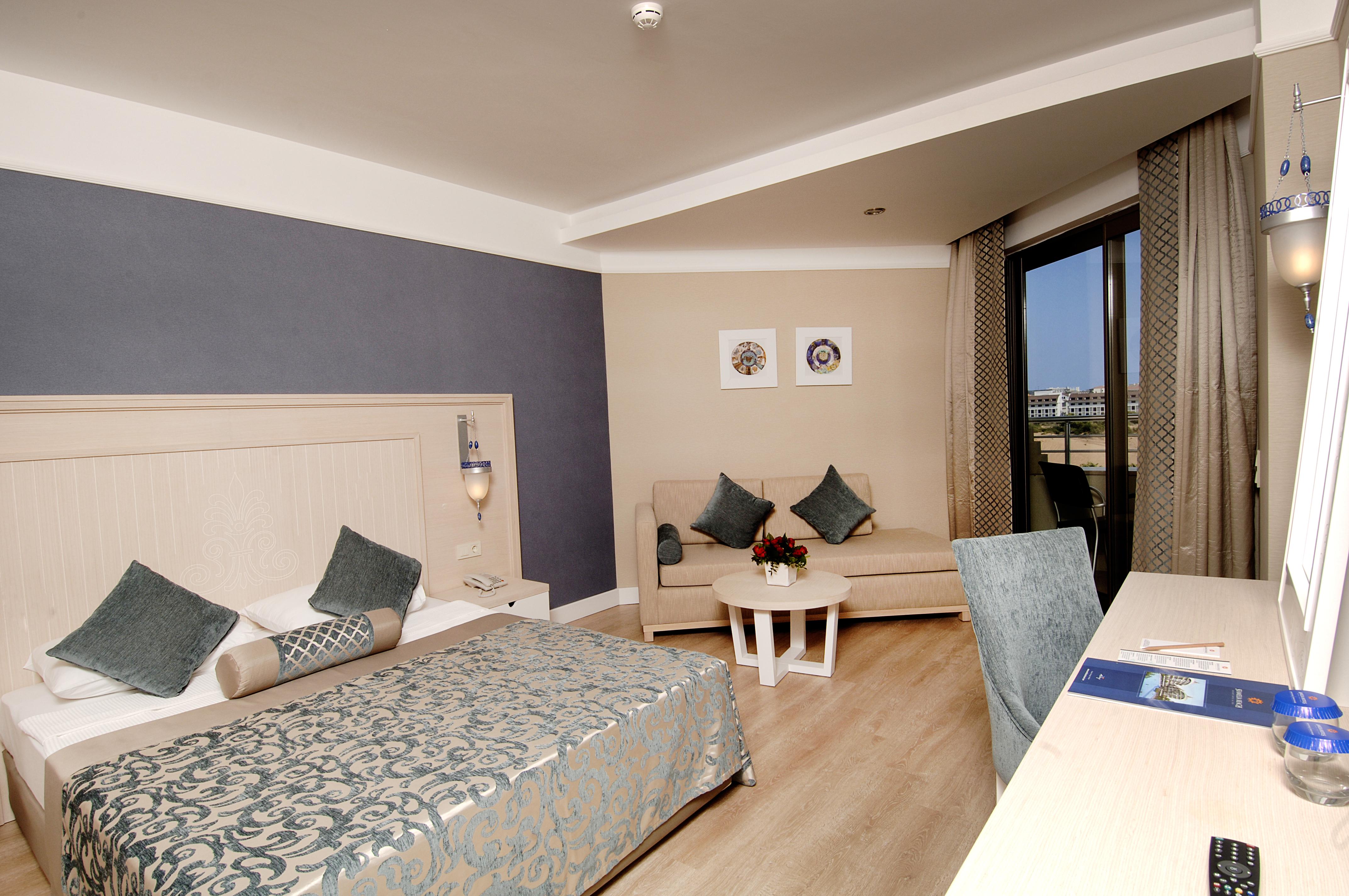 Seamelia Beach Resort Hotel & Spa Side Exterior photo